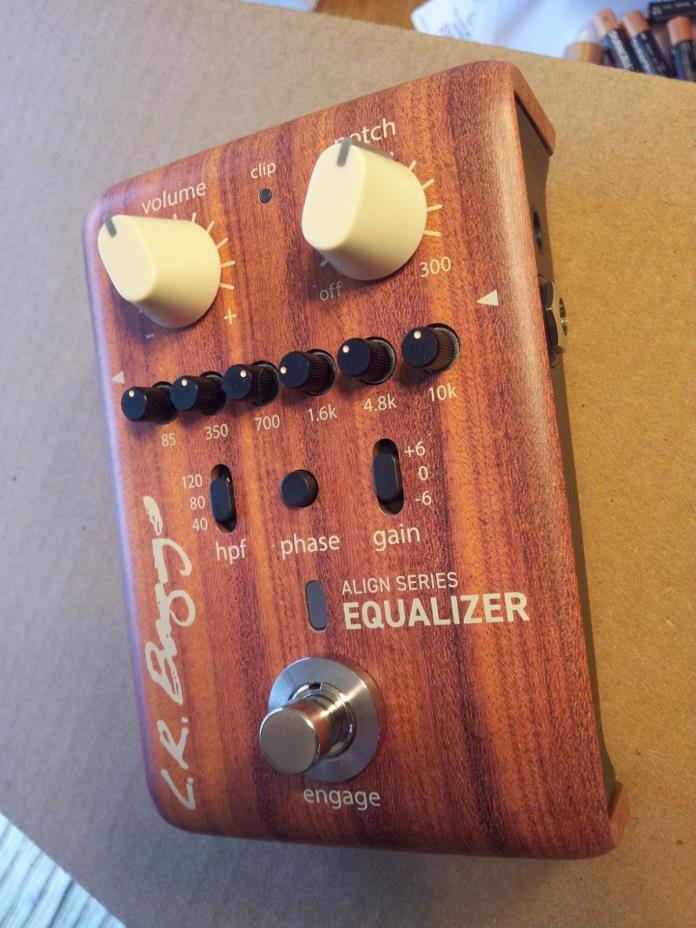 LR Baggs Align Equalizer Acoustic EQ Pedal