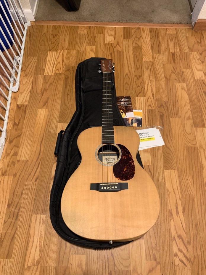Martin X Series Custom X1-DE Dreadnought Acoustic-Electric Guitar Natural