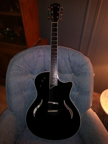 2005 Taylor Guitar T5 Black with Original Taylor crocodile hard shell case
