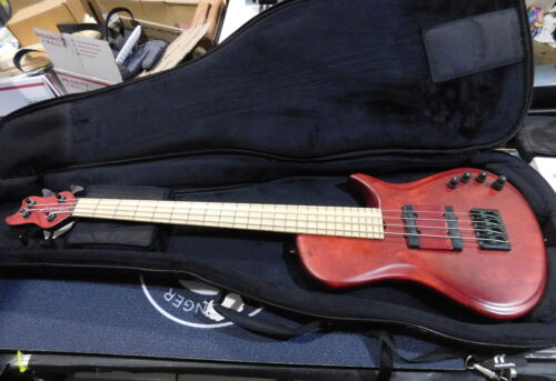 BRUBAKER KXB-4 CUSTOM 4-String Electric Bass w/ Gig-bag!