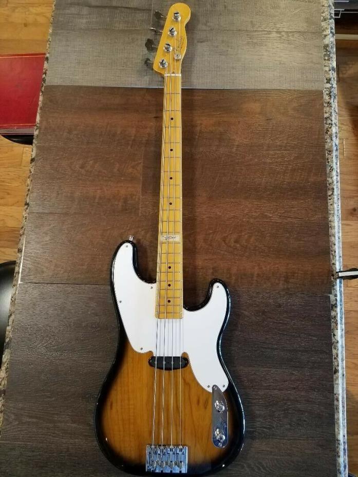 fender sting bass- 2013 Very clean