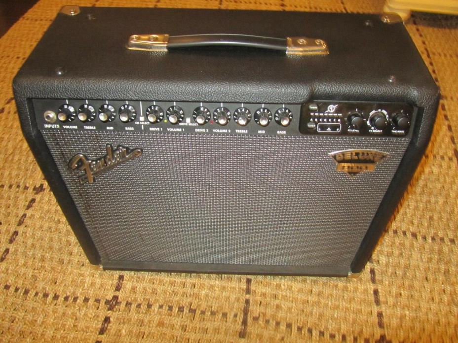 Fender Deluxe 900 Amp. Type 575, Tested, Works Good