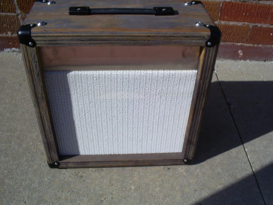 AUDIOZONE 1x10