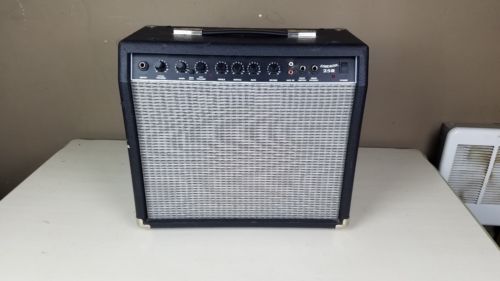 Fender Starcaster 25R Guitar Amp