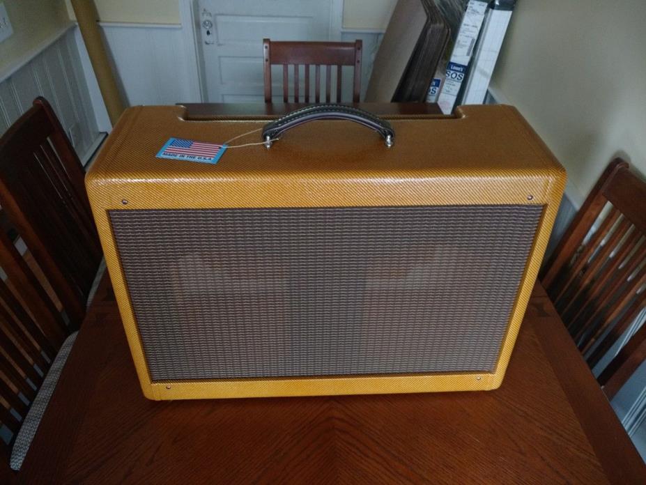 5F8 Tweed Twin HIGH Power Combo Cabinet / Nitro lacquer makes a difference