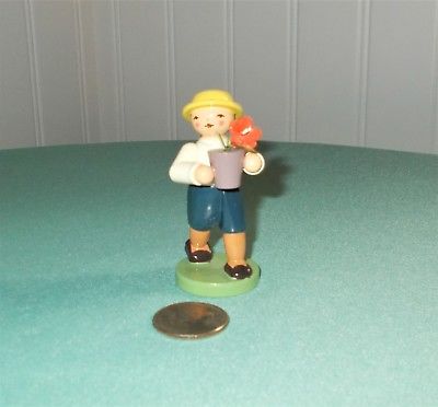 Erzgebirge WENDT & KUHN Little Boy w/ Potted Plant 