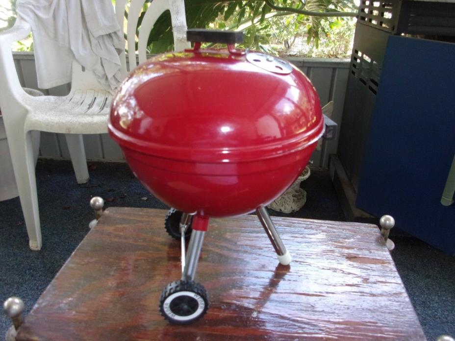 Teleflora Miniature Weber Grill Flower Pot Sample Size Appx 8
