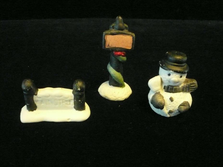 Miniature Christmas Figurines – For Village Or Town - Christmas Decorations