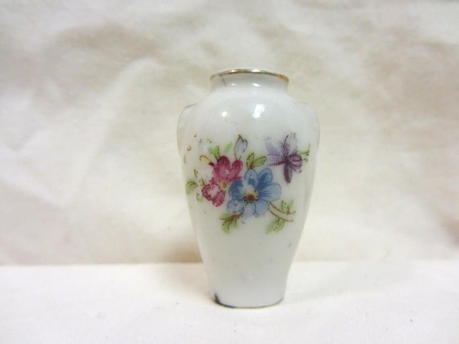 MINIATURE JAPANESE VASE 1 3/4