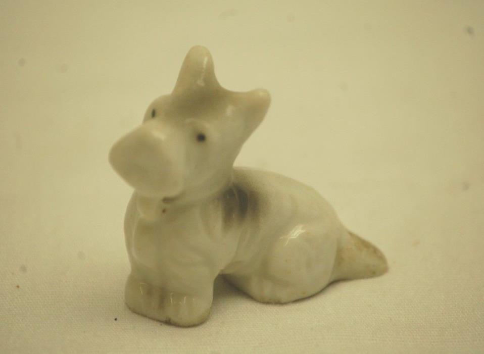 Old Vintage Scottish Terrier Dog Figurine Miniature Cabinet Shadowbox Decr Japan