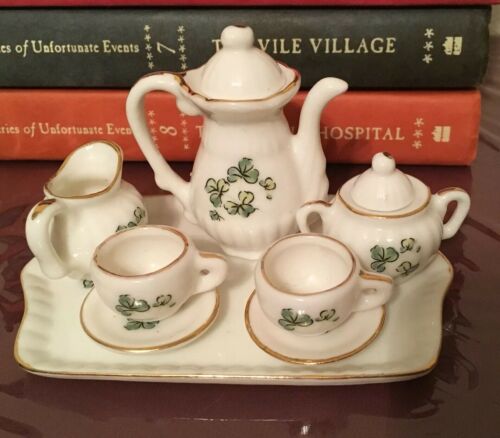Lefton Minature Tea Set Tea Pot & Tray Creamer Sugar Bowl With Lid Cups Saucers