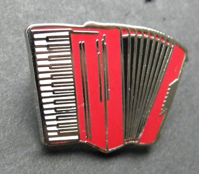 ACCORDION HAND ORGAN PIANO MUSIC LAPEL PIN BADGE 1 INCH
