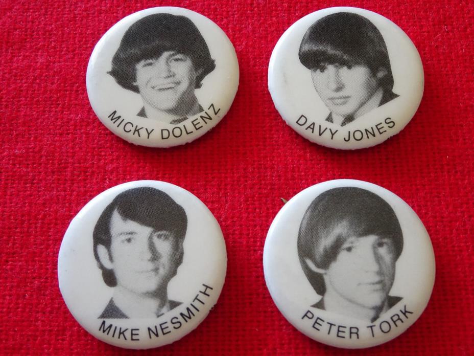 SET OF (4) 1966 MONKEES PIN BACK BUTTONS d200