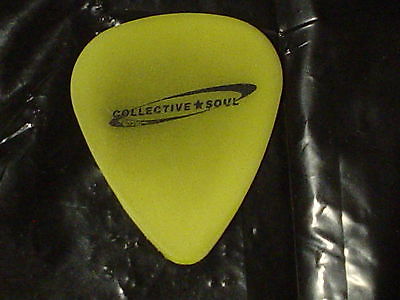COLLECTIVE SOUL Logo Ed Roland Stage Used 2005 Concert YOUTH Tour GUITAR PICK