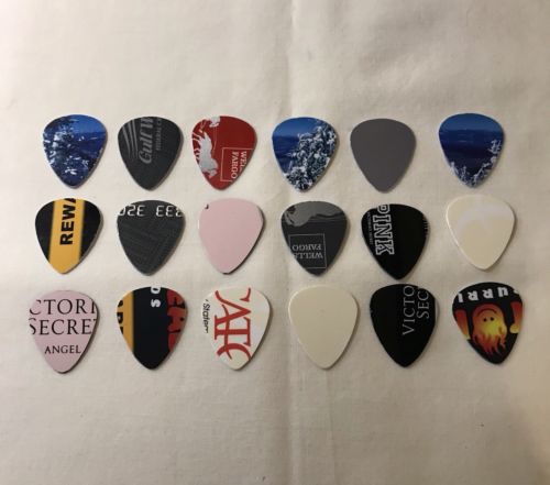 Custom Made Guitar Picks Lot Of 18 Bank Cards Gift Cards