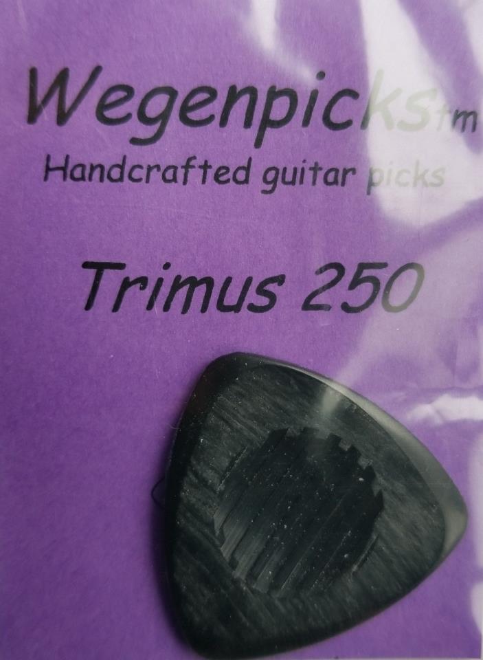 Wegen Trimus Guitar Pick 2.5 MM  Bk (1PICK)