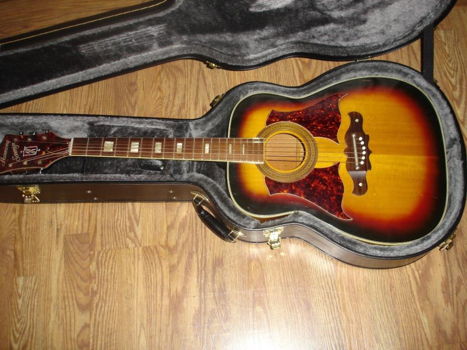Harmony Sovereign model H1266 Acoustic Guitar