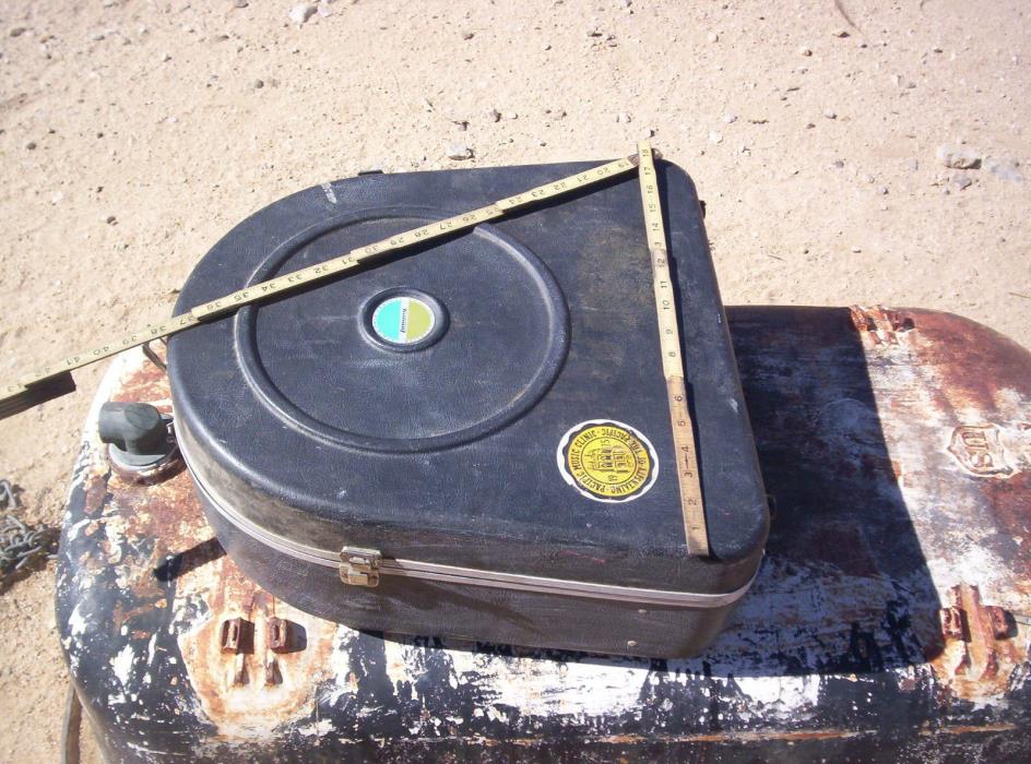 Ludwig drum case for snare drum vintage 1969