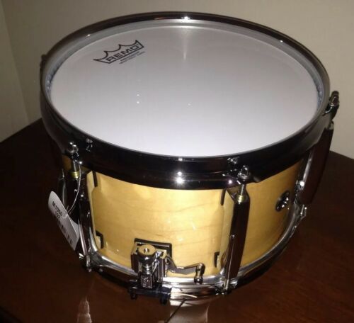 Pearl Maple Popcorn Snare Drum - 10 inch x 6 inch Natural Finish New Ambassadors