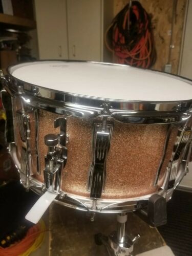 LUDWIG CLASSIC MAPLE 6.5 CHAMPAGNE SNARE DRUM