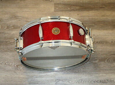 1960s GRETSCH Round Badge 14