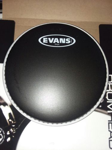 Evans Onyx 2-Ply Drum Head 8 in.