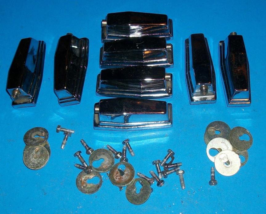 8 YAMAHA Power V Bass Drum Lugs - 2 5/16
