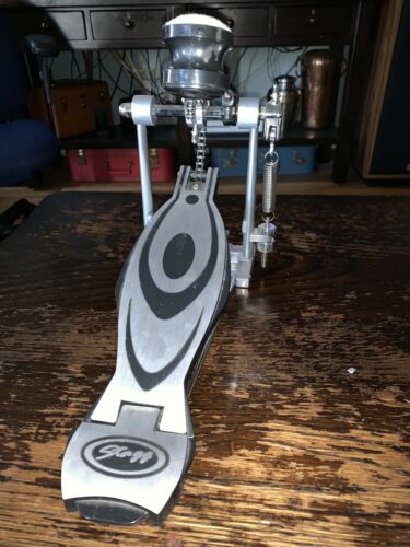 Stagg Chain Bass Drum Kick Pedal Quality Aluminum and Steel Hammer Style