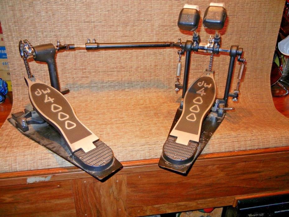 DW 4000 double Bass Pedal