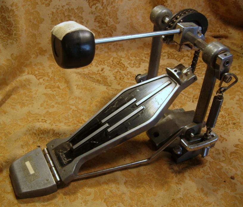 Pearl P-880 Bass Drum Pedal