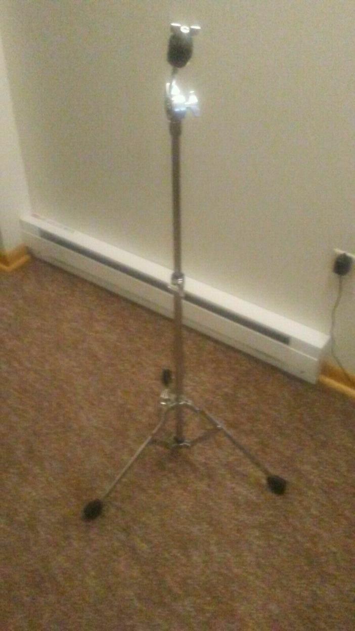 Pearl Straight Stand