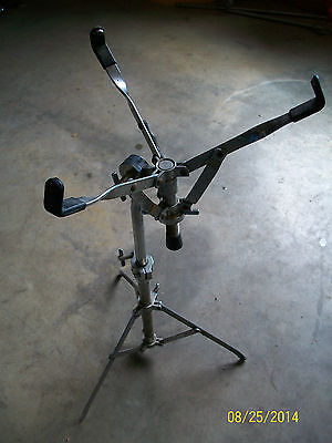 Remo Dynamax Snare Drum Stand  *USED*