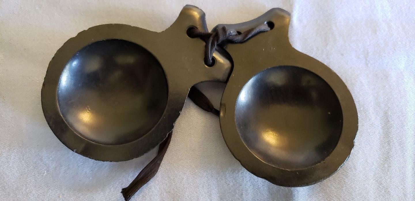Vtg Wooden Ludwig L&L Castanet Spoon Instrument Wood Plastic Percussion (2)