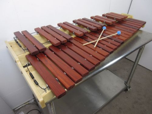 Marimba Warehouse MW402-3531  3 Octave - C to C Marimba