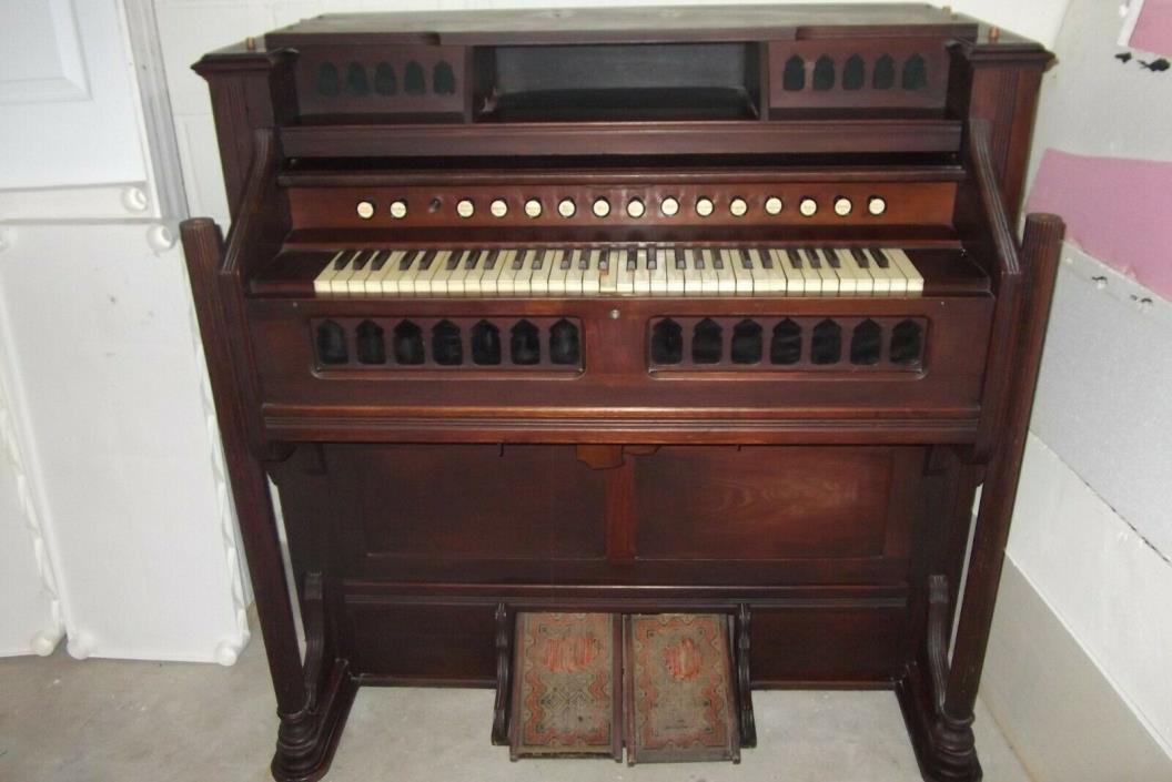 Estey Pump Organ-Antique