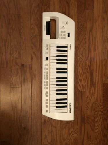 ROLAND LUCINA AX-09 Synthesizer Brand New