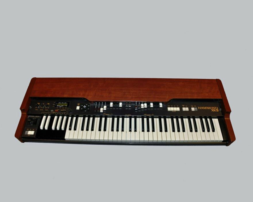 Hammond XK3 Organ
