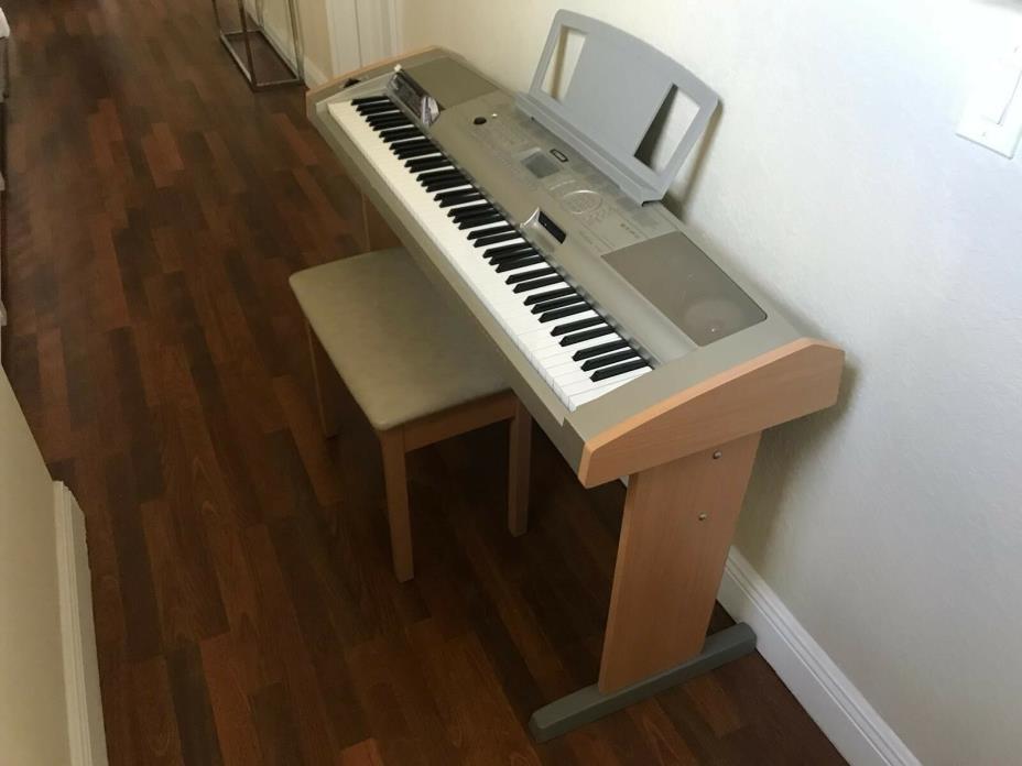 Yamaha DGX-500 Portable Grand Piano w/ Wooden Bench Seat