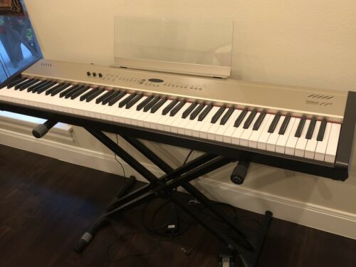 Roland FP -5 88 key digital piano Weighted Keys EUC With Stand