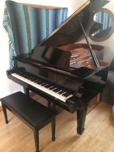 Yamaha C7 Grand Piano 7' 6