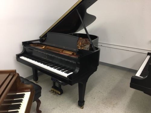 BEAUTIFUL STEINWAY & SONS MODEL B GRAND PIANO SHOWROOM READY MADE IN 2003