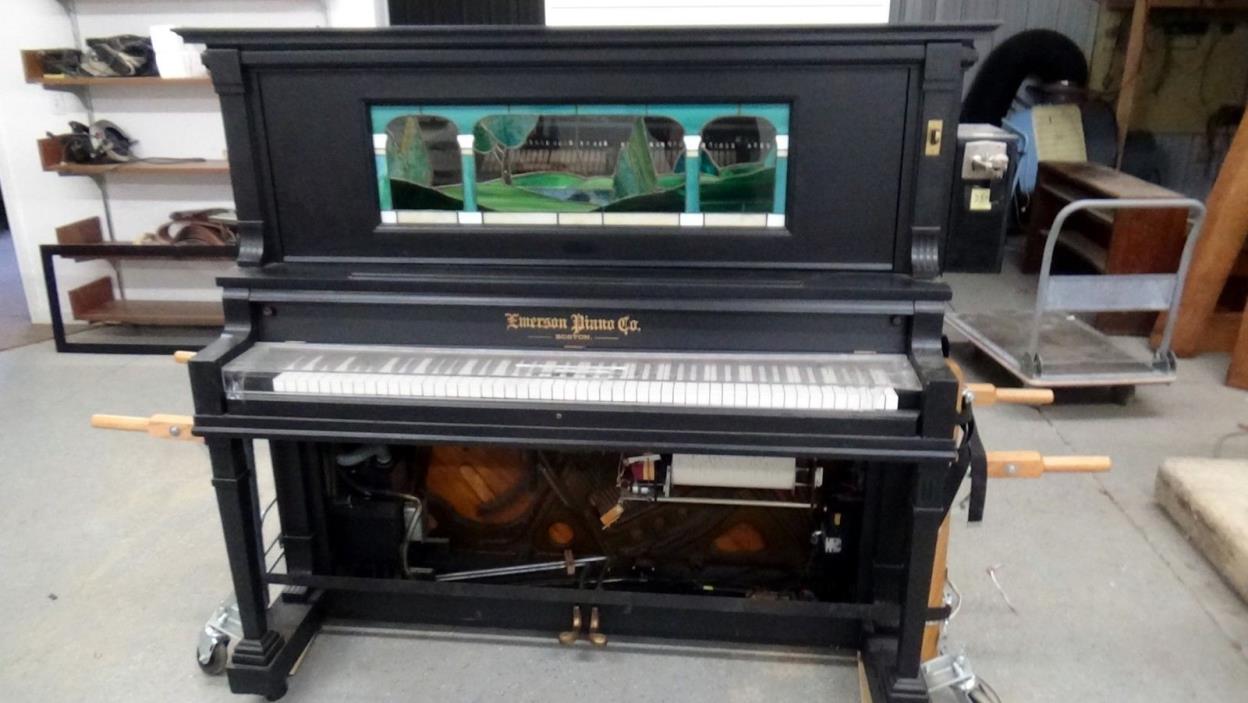 Emerson player piano / nickeloeon - plays G rolls - includes two rolls