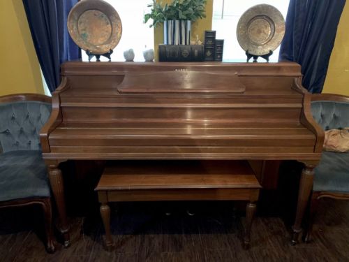 Steinway & Sons Upright Console Piano - W/ Piano Bench