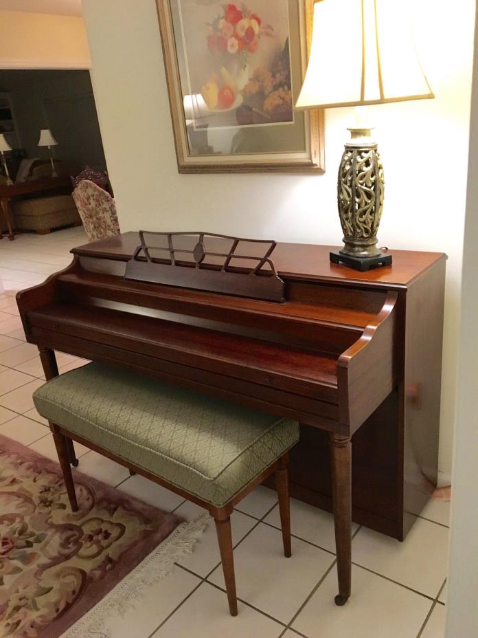 LOVELY KIMBALL SPINET PIANO, BORN IN 1950, EXCELLENT CONDITION