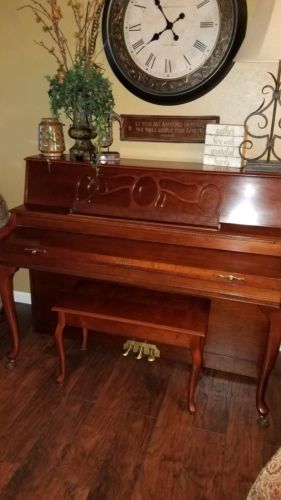 Baldwin Console Piano