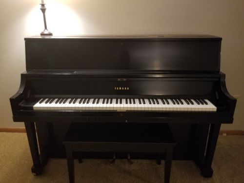Used yamaha upright piano