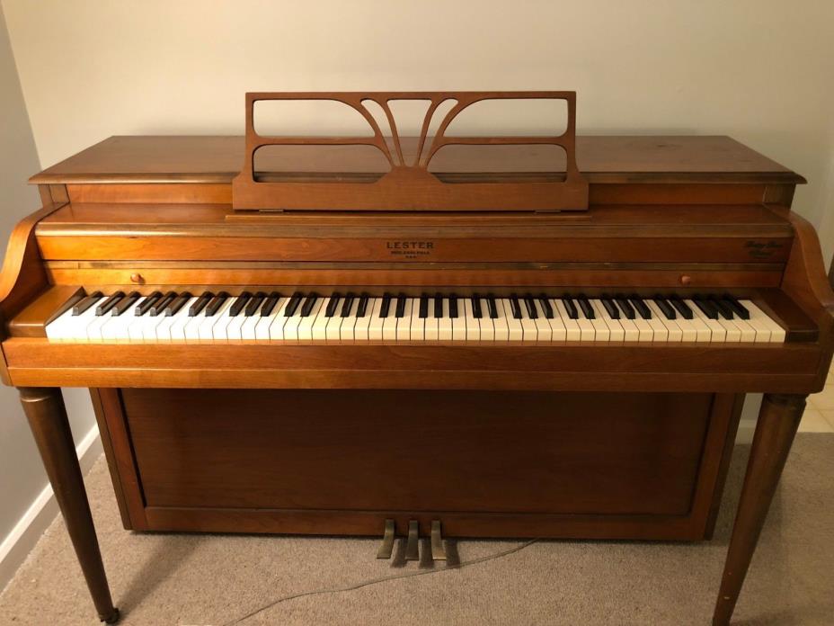 Used Lester Betsy Ross Spinet Piano without bench