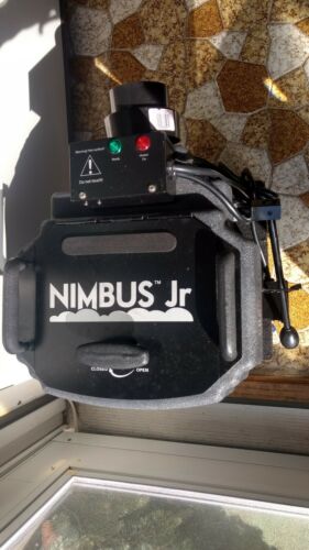 Chauvet Nimbus Jr. Dry Ice Machine +  1 Arríba Cases