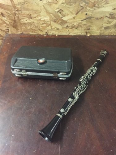 Vintage GoldenTone 3 Clarinet With Case