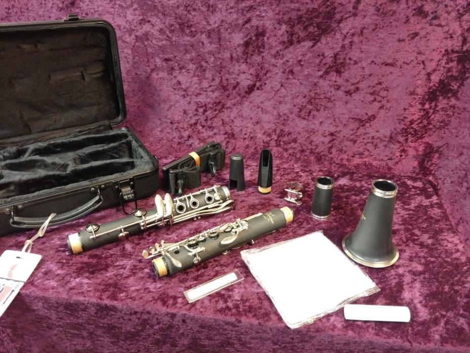 Selmer CL-601 Aristocrat Clarinet, Wood Grain Finish